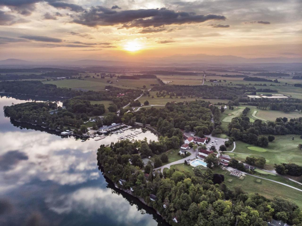 Basin Harbor Hotell Vergennes Eksteriør bilde